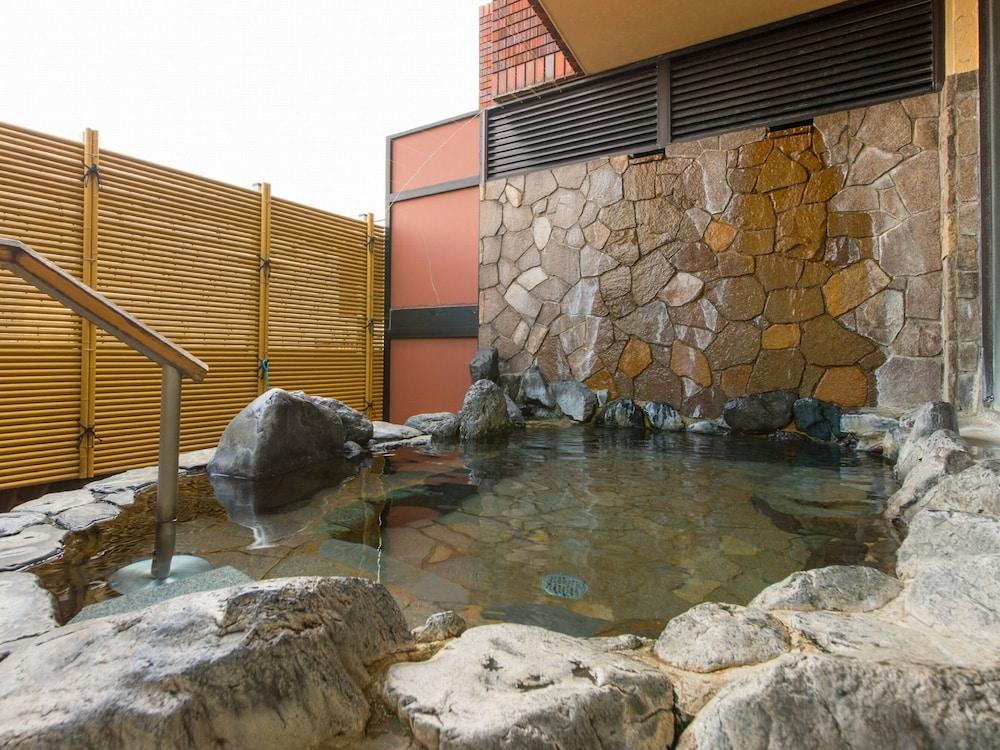 Apa Hotel Komatsu Komatsu  Zewnętrze zdjęcie